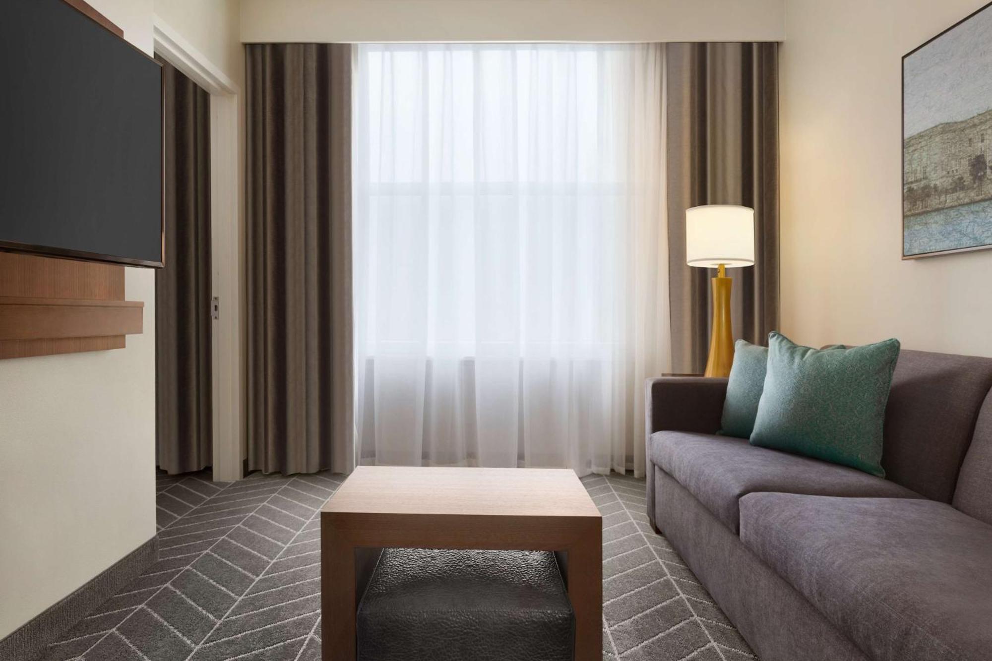 Embassy Suites By Hilton Wilmington Riverfront Eksteriør bilde