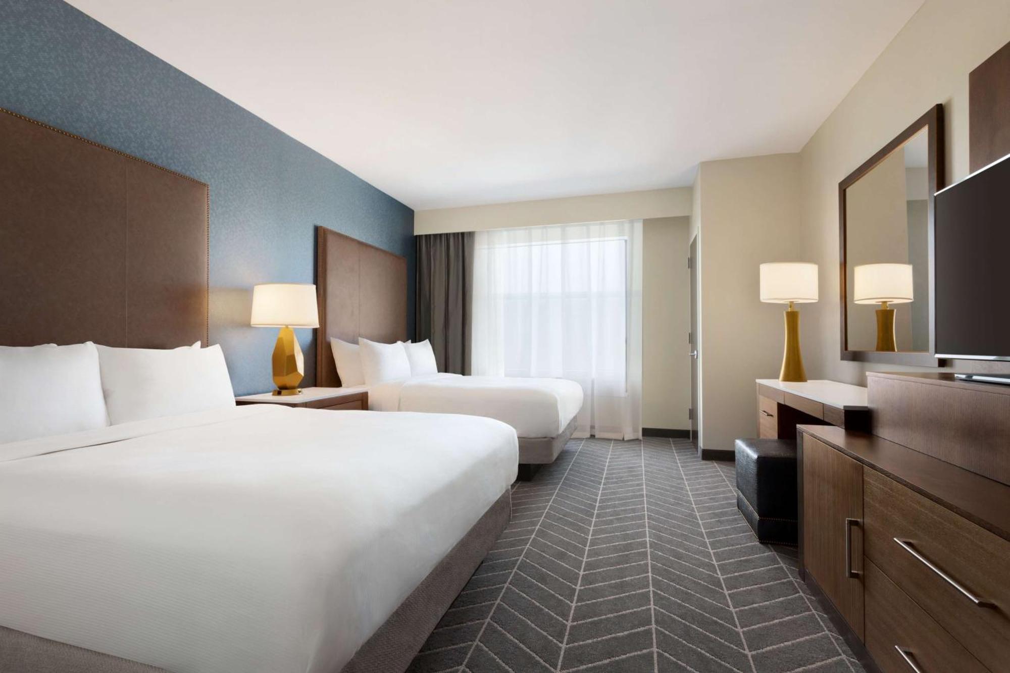 Embassy Suites By Hilton Wilmington Riverfront Eksteriør bilde