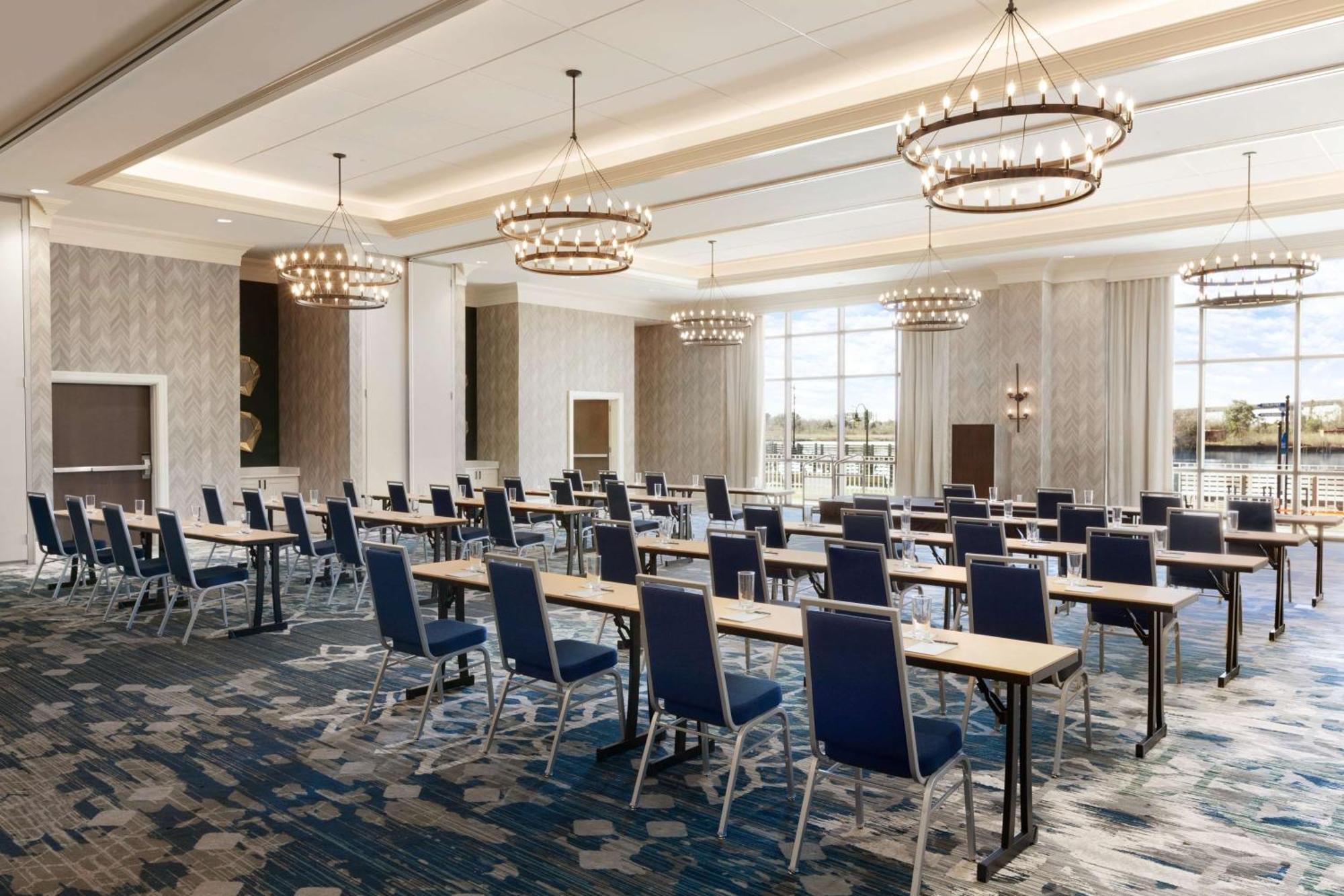 Embassy Suites By Hilton Wilmington Riverfront Eksteriør bilde