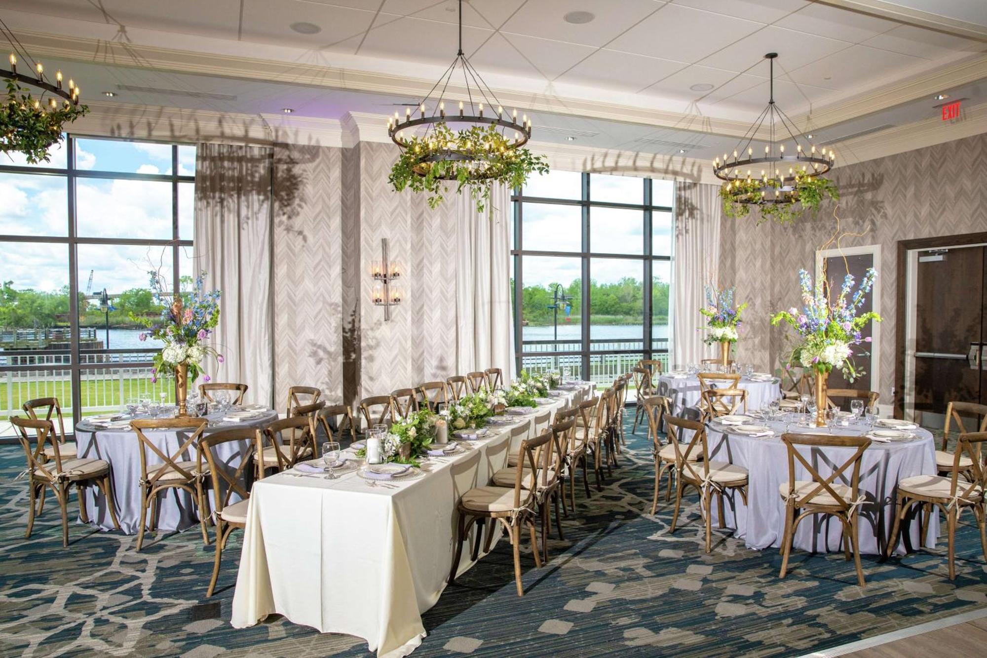 Embassy Suites By Hilton Wilmington Riverfront Eksteriør bilde